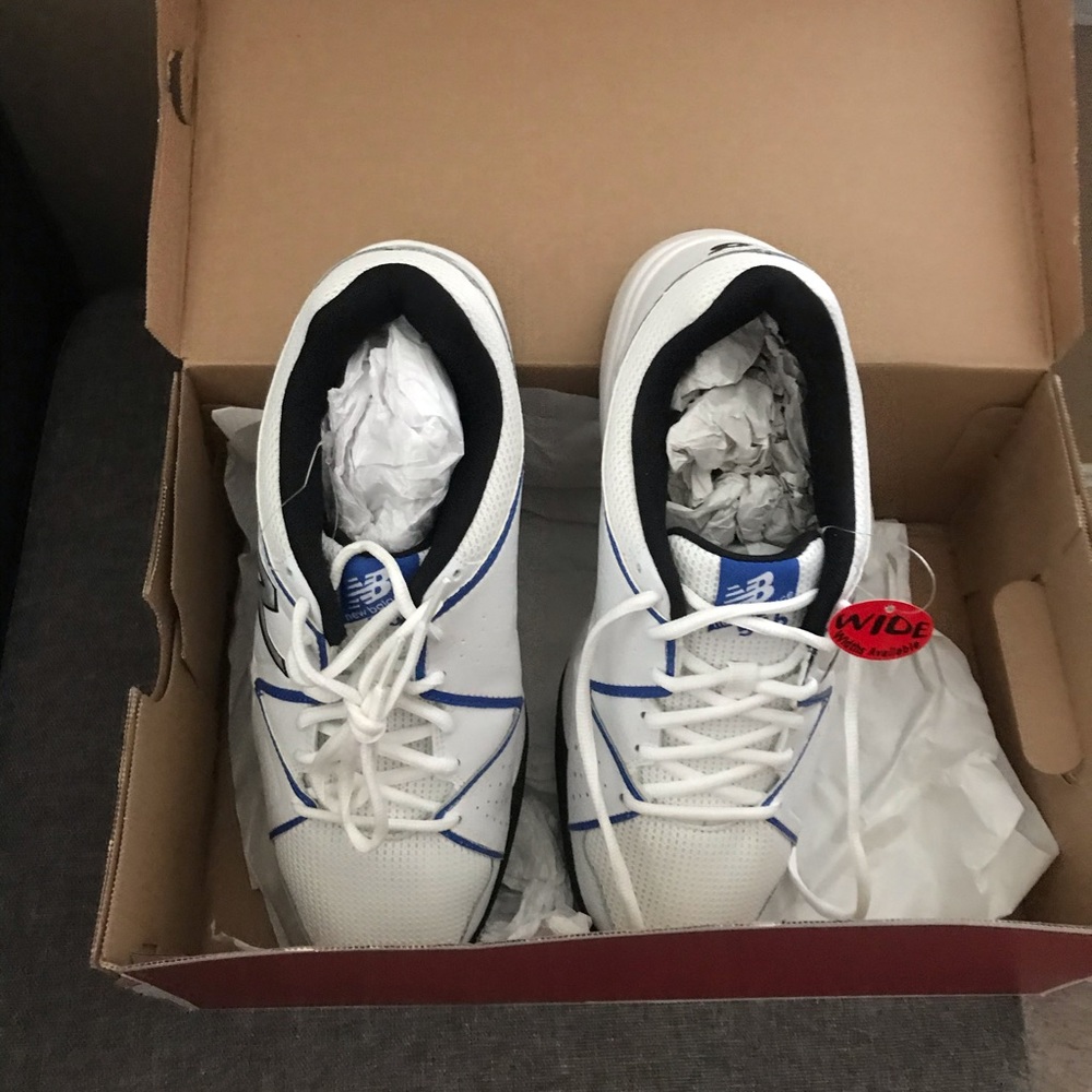 New tennis shoes size 10